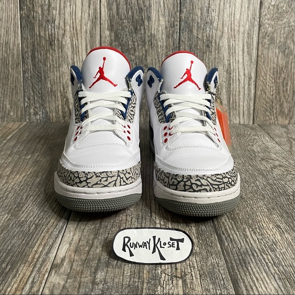 AIR JORDAN 3 RETRO OG White/Fire Red True Blue Cement 9 - Picture 5 of 13
